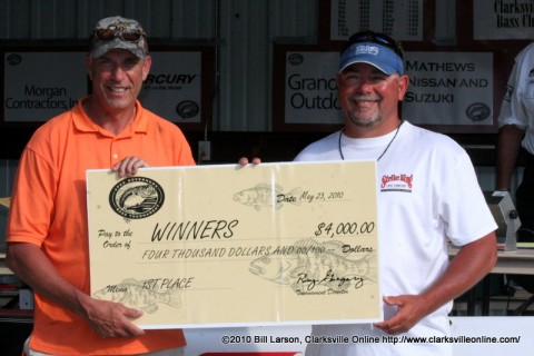 Sam Lashlee and Jeff Davis won the 16th Governors Bass Tournament, at Paris Landing State Park.