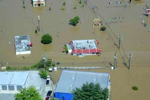 An aerial view of the Riverside Drive McDonalds underwater during the Great Flood of 2010 (Larson Enterprises)