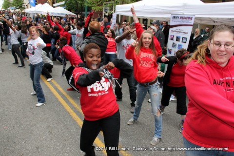 The APSU Flash Mob performing on Franklin Street