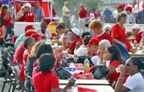 Austin Peay's Tailgate Alley. (Austin Peay Sports Information)