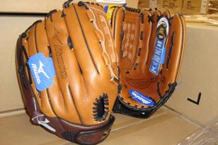 Mizuno USA Inc. Recalls Baseball and Softball Gloves Mizuno USA Inc. Recalls Baseball and Softball Gloves