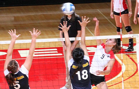 Junior Nikki Doyle led the Lady Govs with 13 kills in Friday's four-set loss at Jacksonville State. APSU Volleyball. (Courtesy: Austin Peay Sports Information) Junior Nikki Doyle led the Lady Govs with 13 kills in Friday's four-set loss at Jacksonville State. APSU Volleyball. (Courtesy: Austin Peay Sports Information)