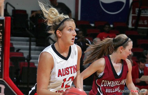 Senior Whitney Hanley led the Lady Govs scored 25 points in the Lady Govs loss at Cal Poly, Saturday. Austin Peay Basketball. (Courtesy: Austin Peay Sports Information) Senior Whitney Hanley led the Lady Govs scored 25 points in the Lady Govs loss at Cal Poly, Saturday. Austin Peay Basketball. (Courtesy: Austin Peay Sports Information)