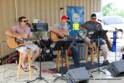 The Back Lot Pickers will be performing at this year's Lone Oak Picnic.