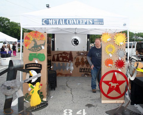 Brent Streeter in his booth at the Clarksville Downtown Market.