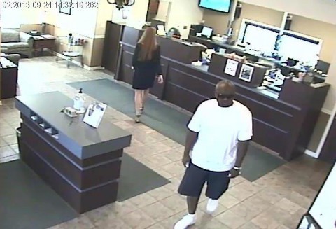 DX2_2013092Clarksville Police are looking for the suspect in the photo for Attempted Robbery of Legends Bank at Dover Crossing. Clarksville Police are looking for the suspect in the photo for Attempted Robbery of Legends Bank at Dover Crossing.