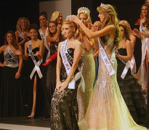 Miss Tennessee USA 2014, Kristy Landers Niedenfuer, accepts her crown from Miss Tennessee USA 2013, Brenna Mader, and Miss Tennessee Tenn USA 2014, Morgan Moseley.