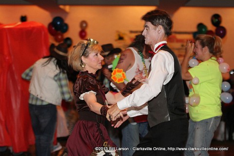 Attendees dance at the 2013 Wags to Witches Fur Ball Bash