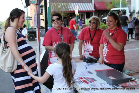 Friendly Volunteers assist Festival Goers