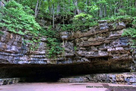 Dunbar Cave State Park 