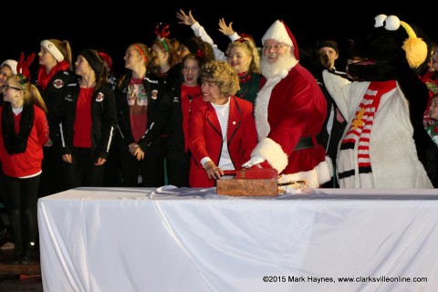 Clarksville Mayor Kim McMillan, Channel 4's Snowbird and Santa Claus flipped the switch Tuesday night turning on the lights for Christmas on the Cumberland.