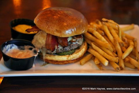 Pub Fried Egg Burger