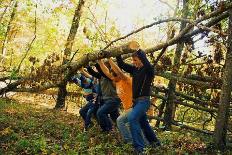 Austin Peay State University students complete more than 400 hours of service during fall break