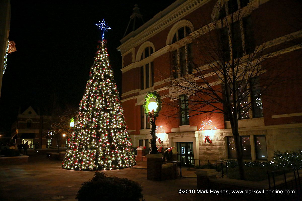 clarksville kicks off the christmas season with annual clarksville kicks off the christmas season with annual