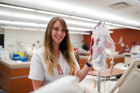 Over the summer term of 2017, sixteen Austin Peay nursing students participated in a summer internship program called Vanderbilt Experience: Student Nurse Internship Program (VESNIP) at Vanderbilt University Medical Center (VUMC). Jessica Sheers received the Credo Award for the Maternal/Infant Track. (Taylor Slifko, APSU)