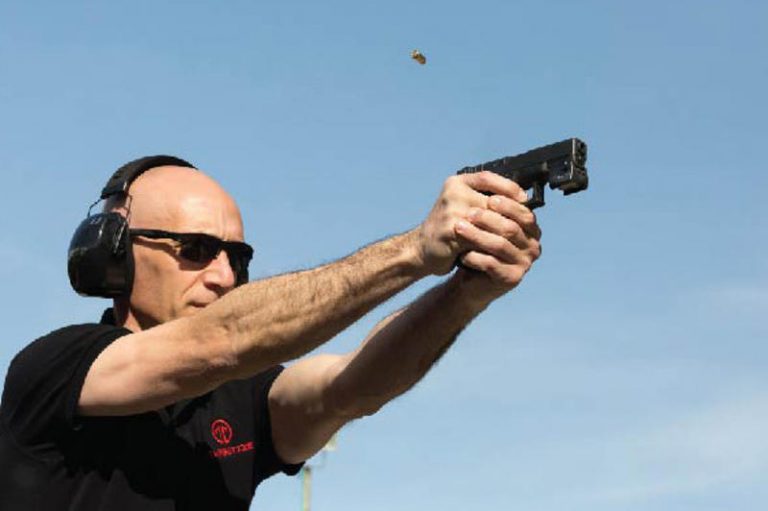 Clarksville Guns and Archery Offers New Personal Firearm Training