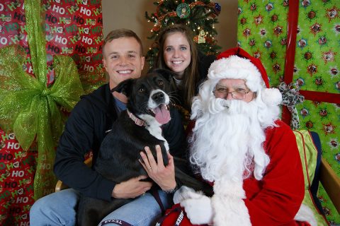 Santa Paws Professional Photos to be taken at the Humane Society of Clarksville-Montgomery County this Sunday, December 3rd. (Picture Your Photo) Santa Paws Professional Photos to be taken at the Humane Society of Clarksville-Montgomery County this Sunday, December 3rd. (Picture Your Photo)