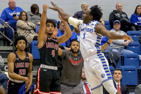 Austin Peay Men's Basketball gets 76-69 win at Eastern Illinois, Saturday. (APSU Sports Information) Austin Peay Men's Basketball gets 76-69 win at Eastern Illinois, Saturday. (APSU Sports Information)