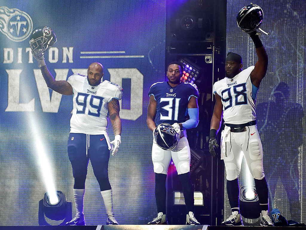 Tennessee-Titans-New-Uniforms.jpg