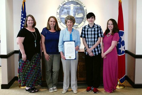 Clarksville Mayor Kim McMillan met with local members of the Middle Tennessee Chapter of the Cystic Fibrosis Foundation and issued a proclamation designating May as Cystic Fibrosis Awareness Month in Clarksville. Pictured, from left, are Amanda Oster, Debbie McConnell, Mayor McMillan, Eston Cossey and Brenda Price.