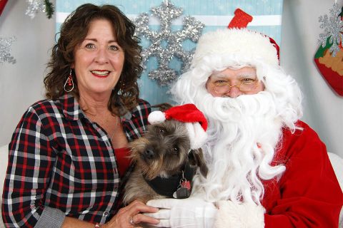 A favorite from the Santa Paws 2017 photo collection. (Amy Shaver, Humane Society of Clarksville-Montgomery County)