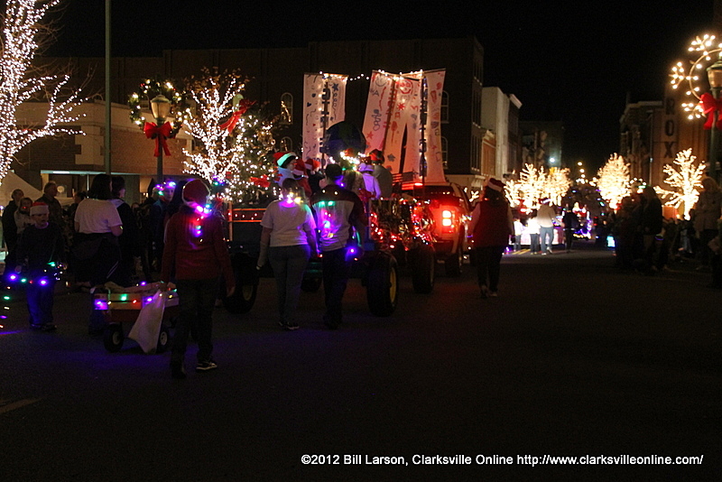 The 2012 Christmas Parade - Clarksville, TN Online