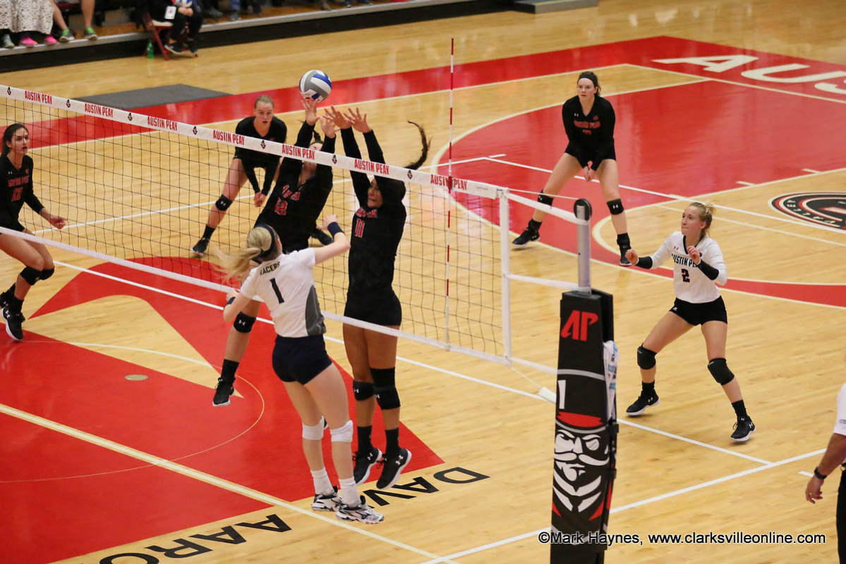 APSU rallies to beat Murray State and win OVC Volleyball Championship ...