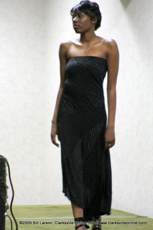 Aspiring model takes the catwalk img_2738.jpg