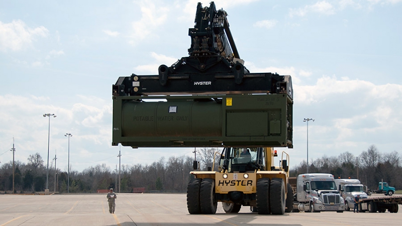 Fort Campbell Soldiers unload equipment from Liberia deployment