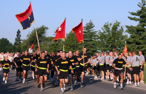 A 101st Airborne Division run kicks off the Week of the Eagles