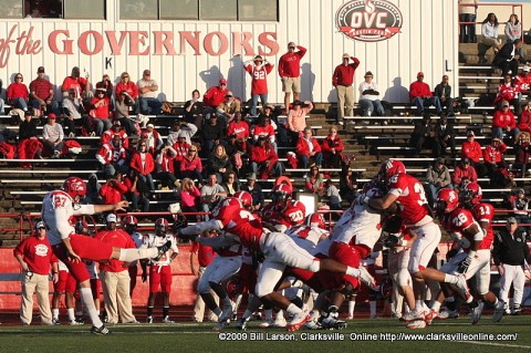 Rickey Thomas (#25) blocking Patrick Tatum’s punt at the JSU 34 yard line, with Freshmen Jeremy Ross (#20) waiting in the wings to run it in to score for APSU!