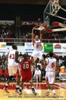 Sophomore forward Anthony Campbell slamming the ball home