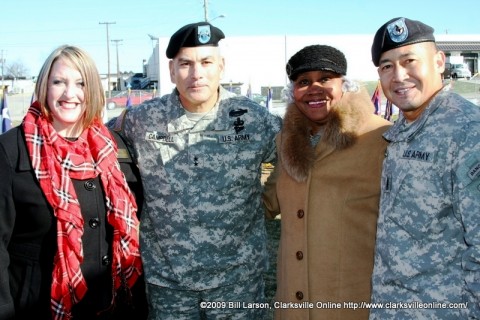 City Councilwoman Deanna McLaughlin, Maj. Gen. John F. Campbell, City Councilwoman Barbara Johnson, and Command Sergeant Major Vincent F. Camacho