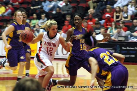 Sophomore Whitney Hanley nabbed a career-high tying five steals in Tuesday's victory against Tennessee Tech
