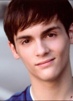 Aaron Riesebeck as Troy