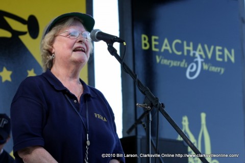 A FEMA representative addresses the audience