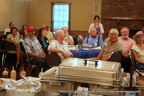 Some of the many people listening to Congressional Candidate Brett Ramsey