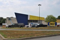 The new location under construction for Best Buy (Roland Woodworth)