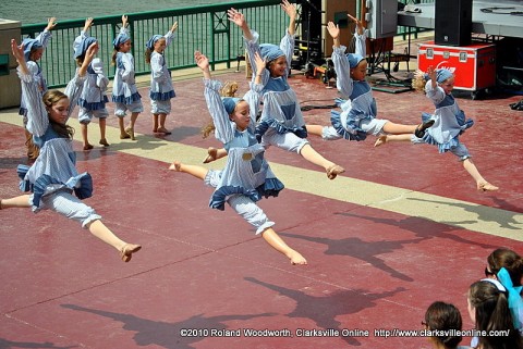 Dancers performing songs from the musical Annie at the 2010 Riverfest Celebration.