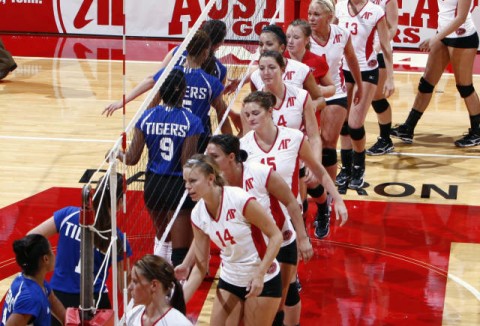 Austin Peay's volleyball team won its sixth-consecutive match, downing host East Tennessee at the Buccaneer Classic, Friday night. ( Courtesy: Austin Peay Sports Information )