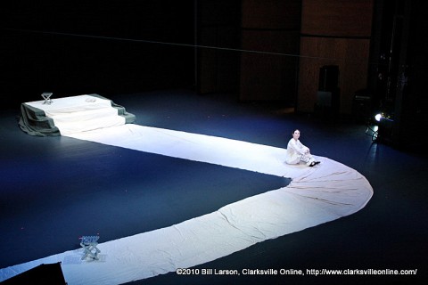 Meredith Monk in Education of the Girlchild Revisited Meredith Monk in Education of the Girlchild Revisited