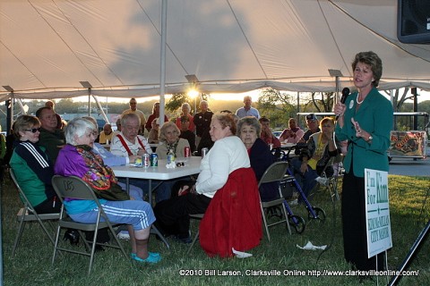 Kim McMillan addressing a standing room only crowd at her Campaign BBQ on October 5th.