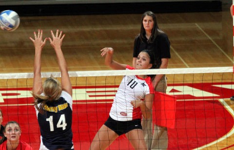 Junior Ilyanna Hernandez led the Lady Govs with a career-high 21 kills, Friday night, at Tennessee State. (Courtesy: Keith Dorris/Dorris Photography)