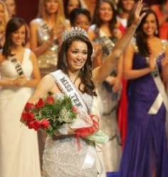 Miss Tennessee USA 2010 Tucker Perry