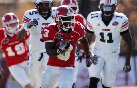 Terrence Holt breaks away on a 95-yard kickoff return against UT Martin, Saturday. (Courtesy: Keith Dorris/Dorris Photography)