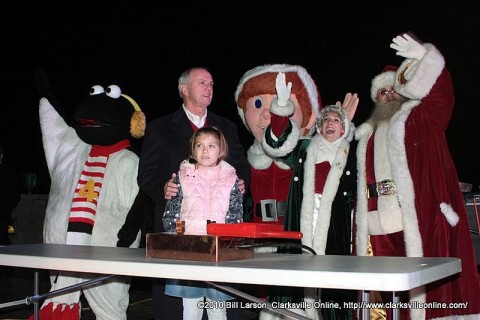 The Lighting of the 2010 Christmas on the Cumberland