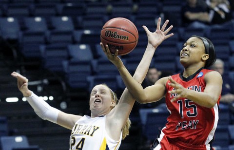 Playing in her second collegiate contest, freshman Shyra Brown scored 14 points and grabbed six rebounds in APSU's victory at Murray State, Saturday. (Courtesy: Robert Smith/The Leaf-Chronicle)