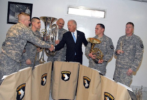 Vice President Joe Biden thanks members of the 101st Division Band brass quintet for their performance during his visit to Bagram Airfield Jan 12th.(Photo by U.S. Army Sgt. David House, 17th Public Affairs Detachment)