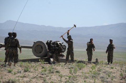 Afghan National Army artillery soldiers secure a D-30 122 mm Howitzer in preparation for a live-fire exercise April 26th in Paktika Province, Afghanistan. (Photo by U.S. Army Spc. Kimberly K. Menzies, Task Force Currahee Public Affairs)