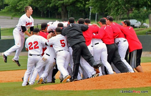 The Governors celebrate capturing the 2011 OVC regular-season title with a 7-5 victory against Southeast Missouri, Sunday. (Austin Peay Sports Information) 